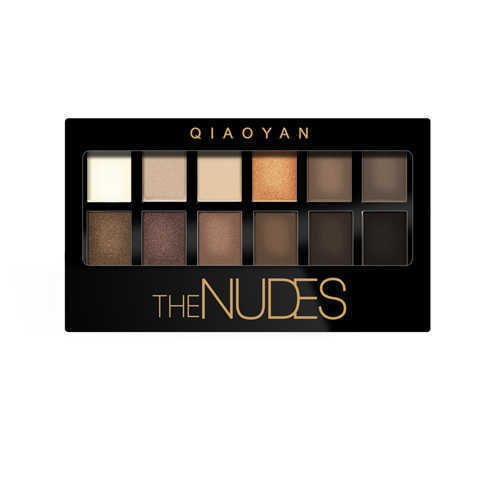 12-color eyeshadow palette ideal for creating day and evening looks